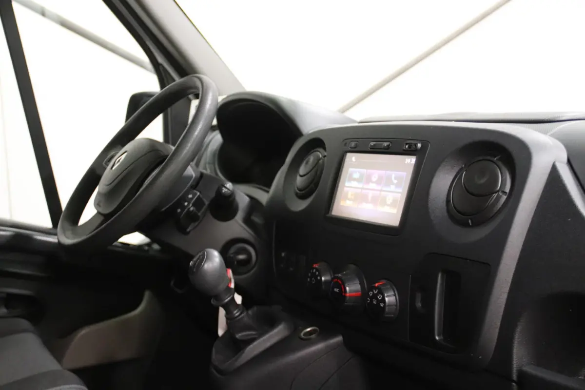 2.3 dCi AUTO HOOGWERKER HUBARBEITSBÜHNE NACELLE