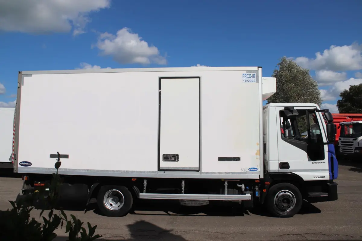 BAKWAGEN KOELWAGEN LAADKLEP THERMOKING V600 MAX REFRIGERATED TRUCK EURO6