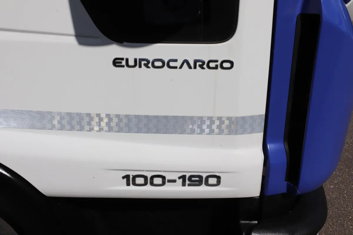 BAKWAGEN KOELWAGEN LAADKLEP THERMOKING V600 MAX REFRIGERATED TRUCK EURO6