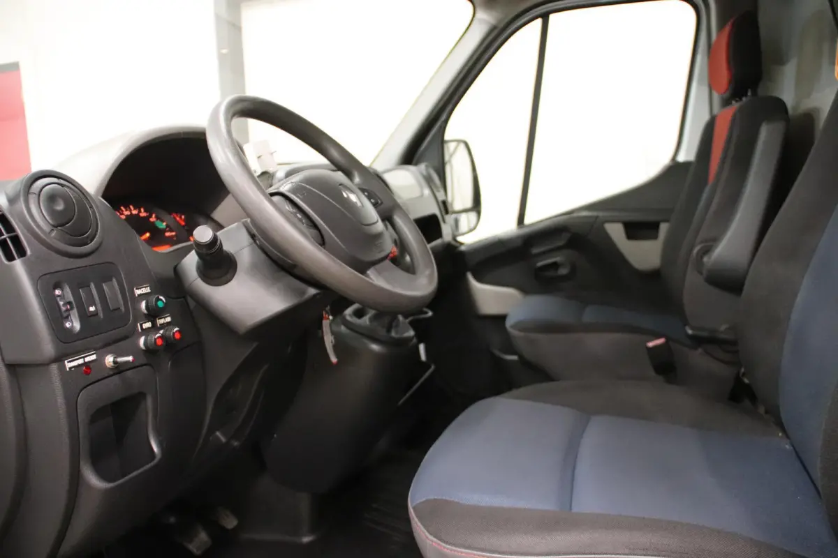 2.3 dCi HOOGWERKER HUBARBEITSBÜHNE NACELLE TIME