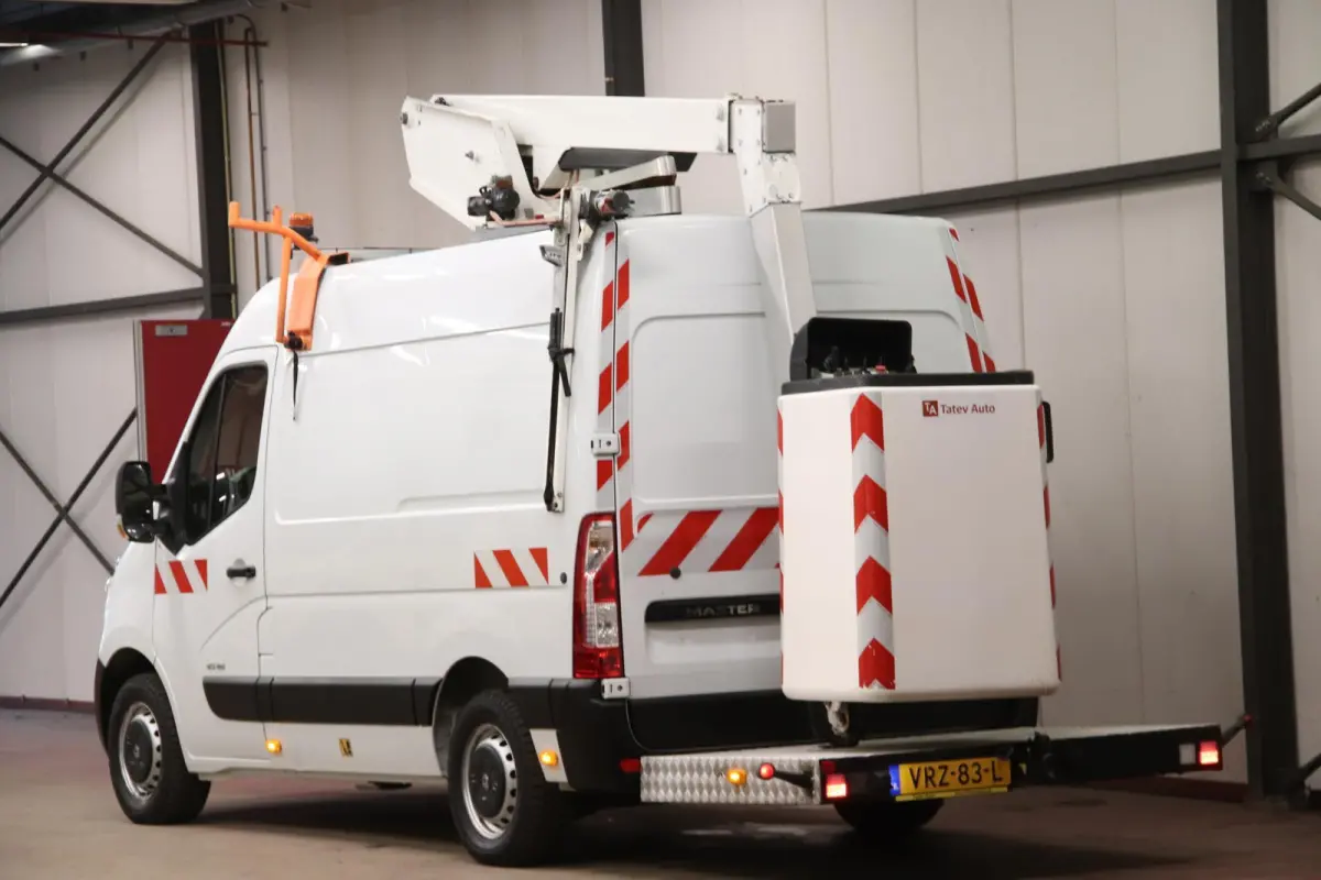 2.3 dCi HOOGWERKER HUBARBEITSBÜHNE NACELLE TIME