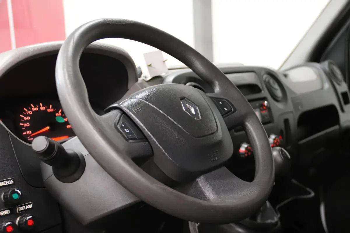 2.3 dCi HOOGWERKER HUBARBEITSBÜHNE NACELLE TIME