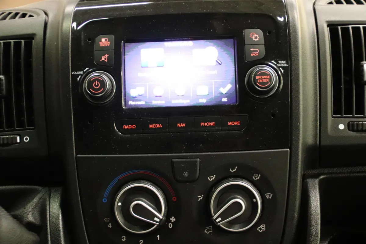 2.2 BlueHDi 140PK L4H3 AIRCO CRUISE CONTROL