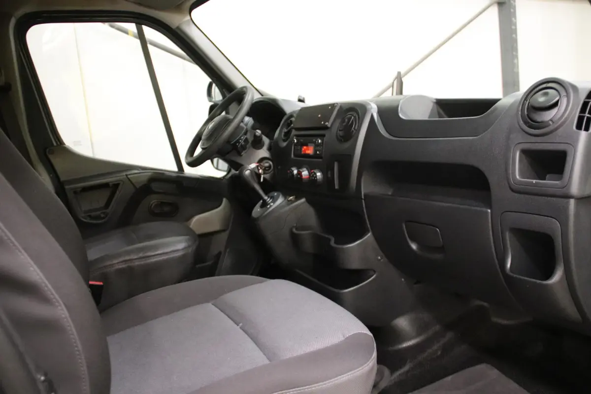 170PK AUTOMAAT LOWLINER VERKOOPWAGEN
