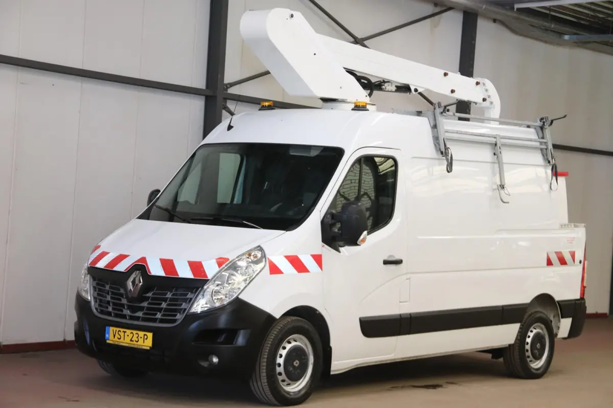 AUTOHOOGWERKER 12 METER NACELLE FRANCE ELEVATEUR 12M