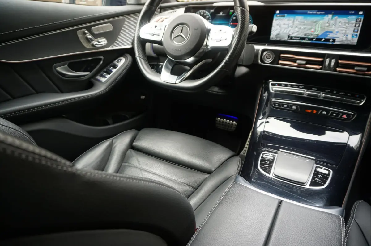 400 4MATIC AMG Line Premium Plus * BURMESTER * ADAPTIVE * Lane departure stuurcorrectie * Panoramadak * Sfeerverlichting * Vollederen interieur * Apple Carplay * Matrix LED * Junge Sterne 3/