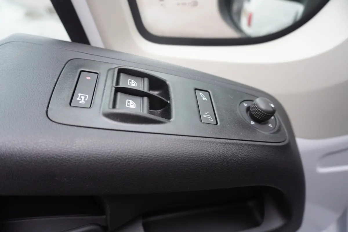 2.2 BlueHDi 140PK S&S L2H2 3.5t Automaat Nr. V121 | Climate | Cruise | Navi | 360 Camera | Blis