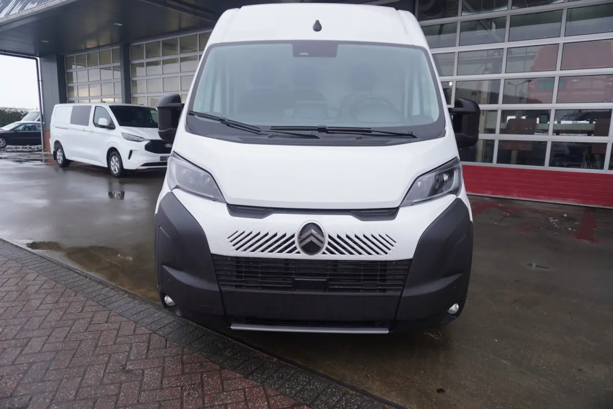 2.2 BlueHDi 140PK S&S L2H2 3.5t Automaat Nr. V121 | Climate | Cruise | Navi | 360 Camera | Blis