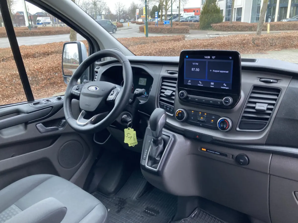 300 2.0 TDCI L1H1 Trend 130pk/96kW Automaat | BPM VRIJ! | | Dodehoek | Multimediascherm | Carplay | Camera | Voorruitverwarming | etc. etc. 79885