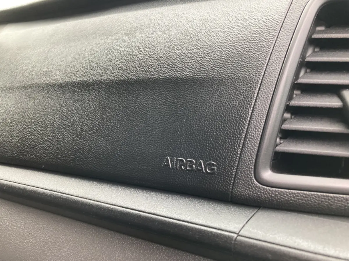 300 2.0 TDCI L1H1 Trend 130pk/96kW Automaat | BPM VRIJ! | | Dodehoek | Multimediascherm | Carplay | Camera | Voorruitverwarming | etc. etc. 79885