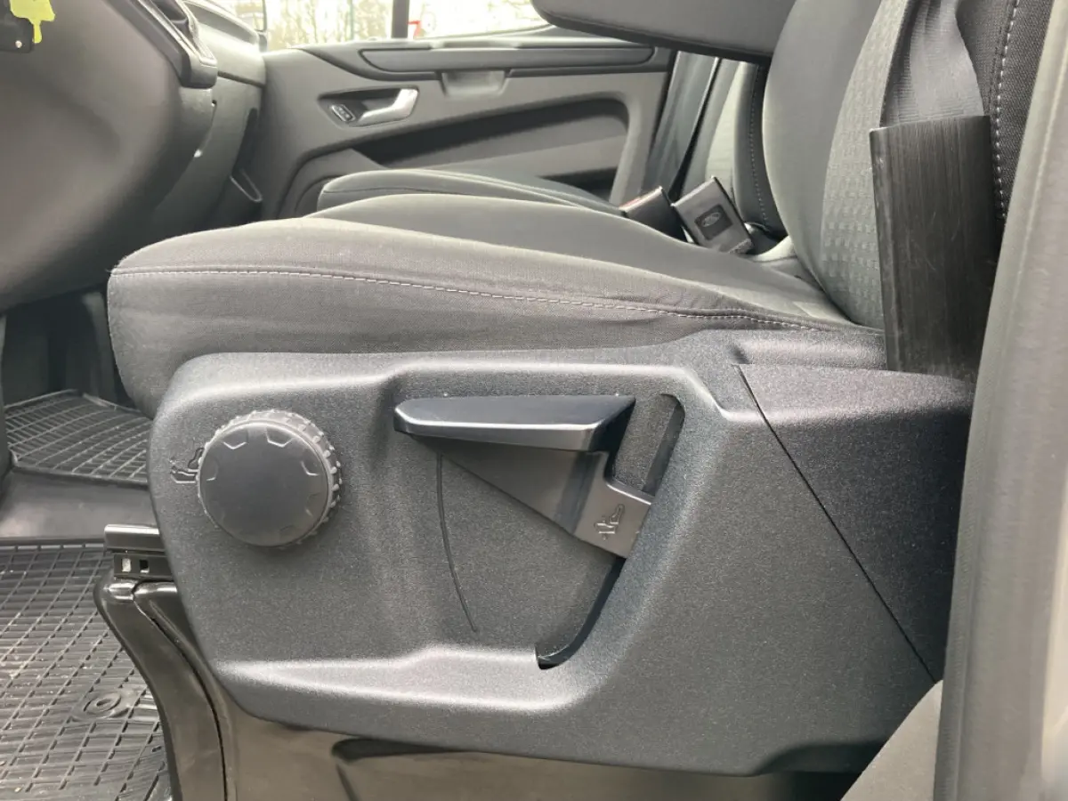 300 2.0 TDCI L1H1 Trend 130pk/96kW Automaat | BPM VRIJ! | | Dodehoek | Multimediascherm | Carplay | Camera | Voorruitverwarming | etc. etc. 79885
