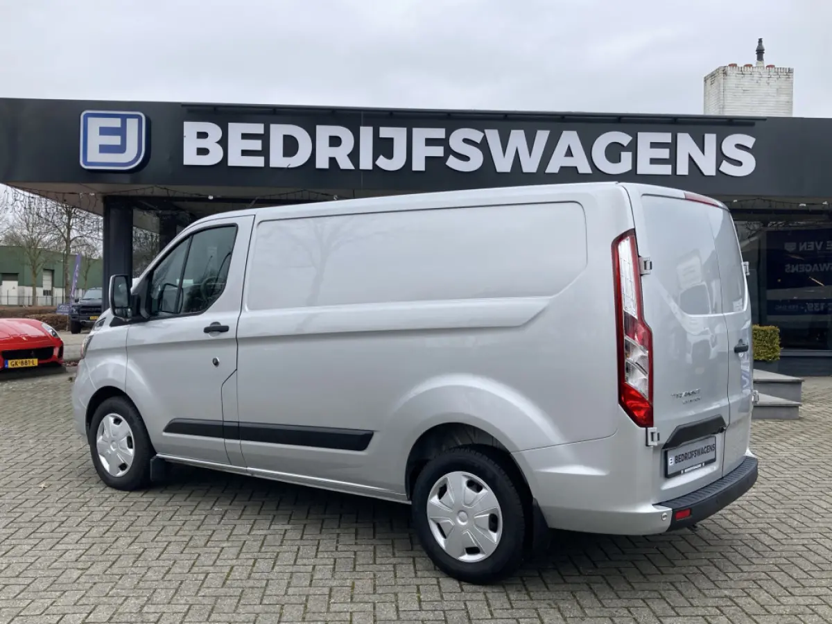 300 2.0 TDCI L1H1 Trend 130pk/96kW Automaat | BPM VRIJ! | | Dodehoek | Multimediascherm | Carplay | Camera | Voorruitverwarming | etc. etc. 79885