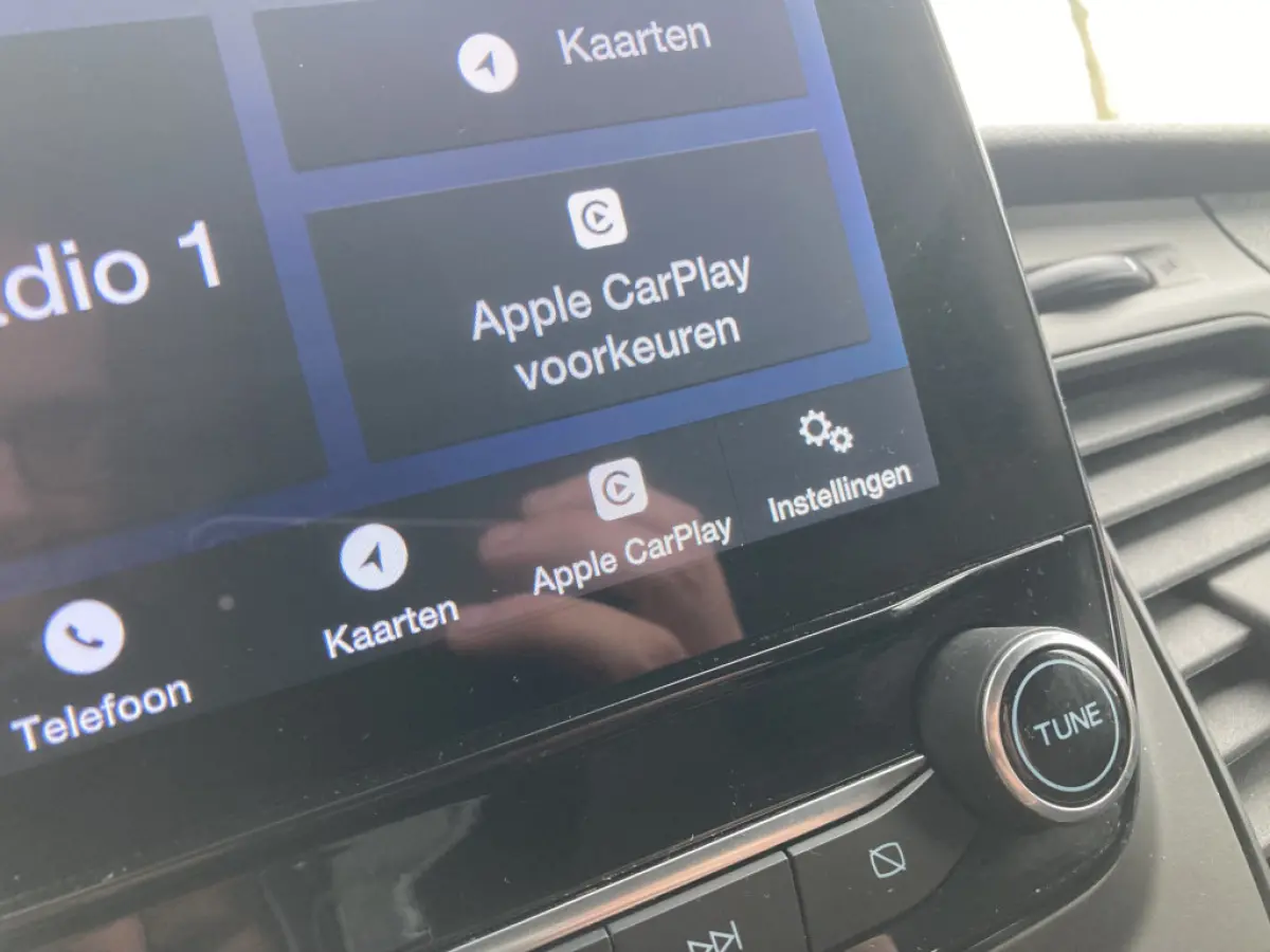 300 2.0 TDCI L1H1 Trend 130pk/96kW Automaat | BPM VRIJ! | | Dodehoek | Multimediascherm | Carplay | Camera | Voorruitverwarming | etc. etc. 79885