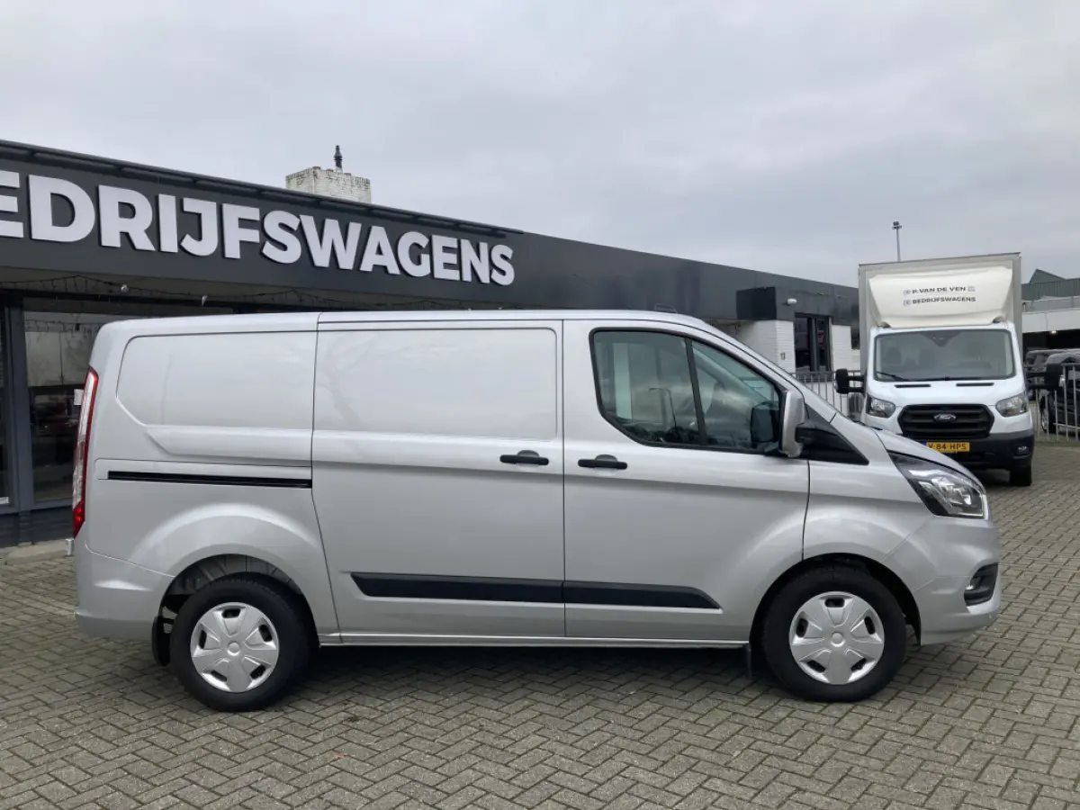 300 2.0 TDCI L1H1 Trend 130pk/96kW Automaat | BPM VRIJ! | | Dodehoek | Multimediascherm | Carplay | Camera | Voorruitverwarming | etc. etc. 79885