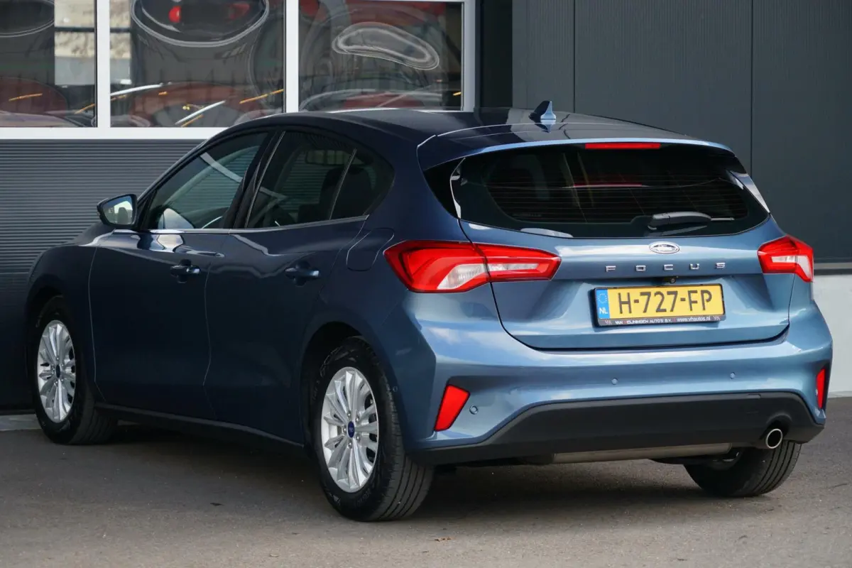 1.0 EcoBoost Titanium Business, aut. cam. keyless