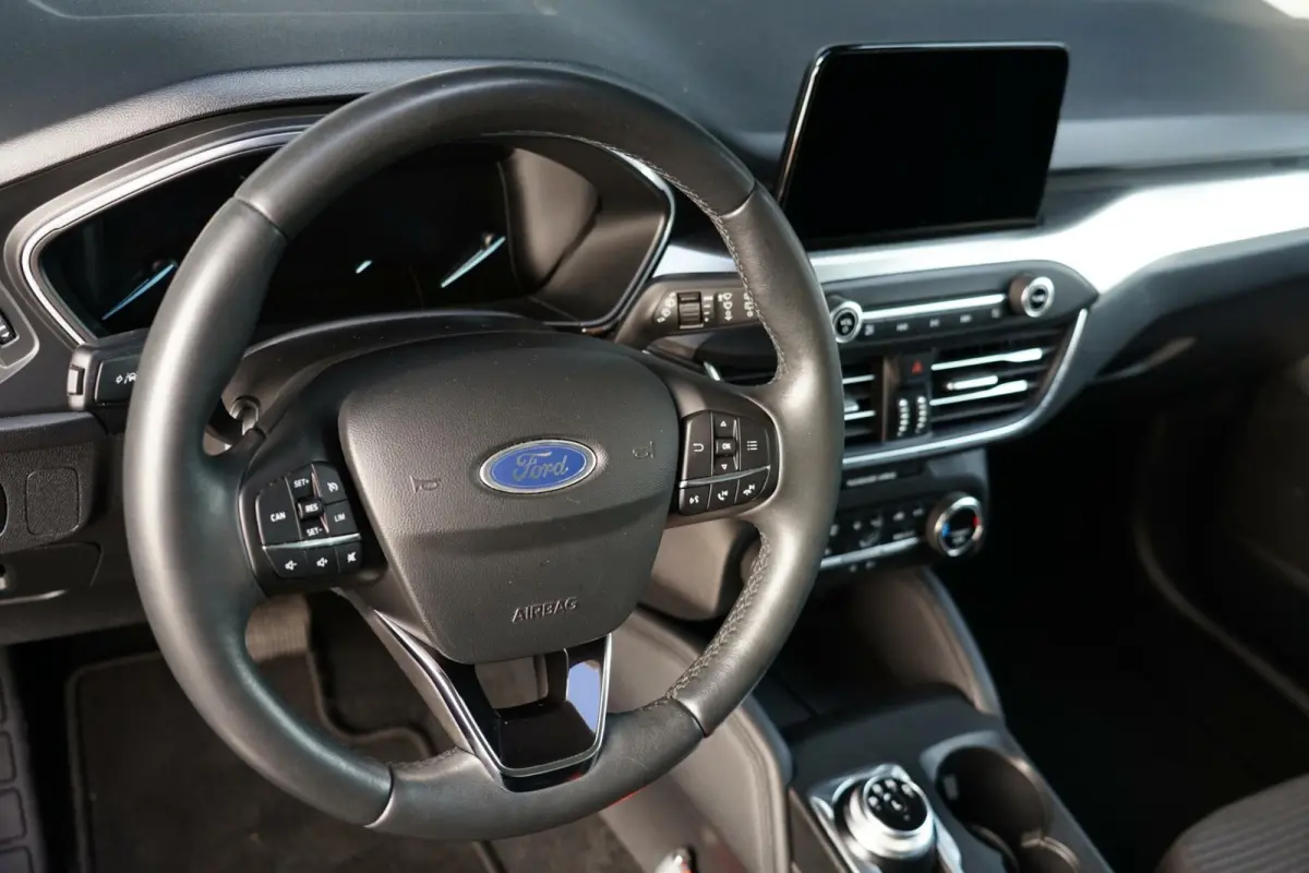 1.0 EcoBoost Titanium Business, aut. cam. keyless