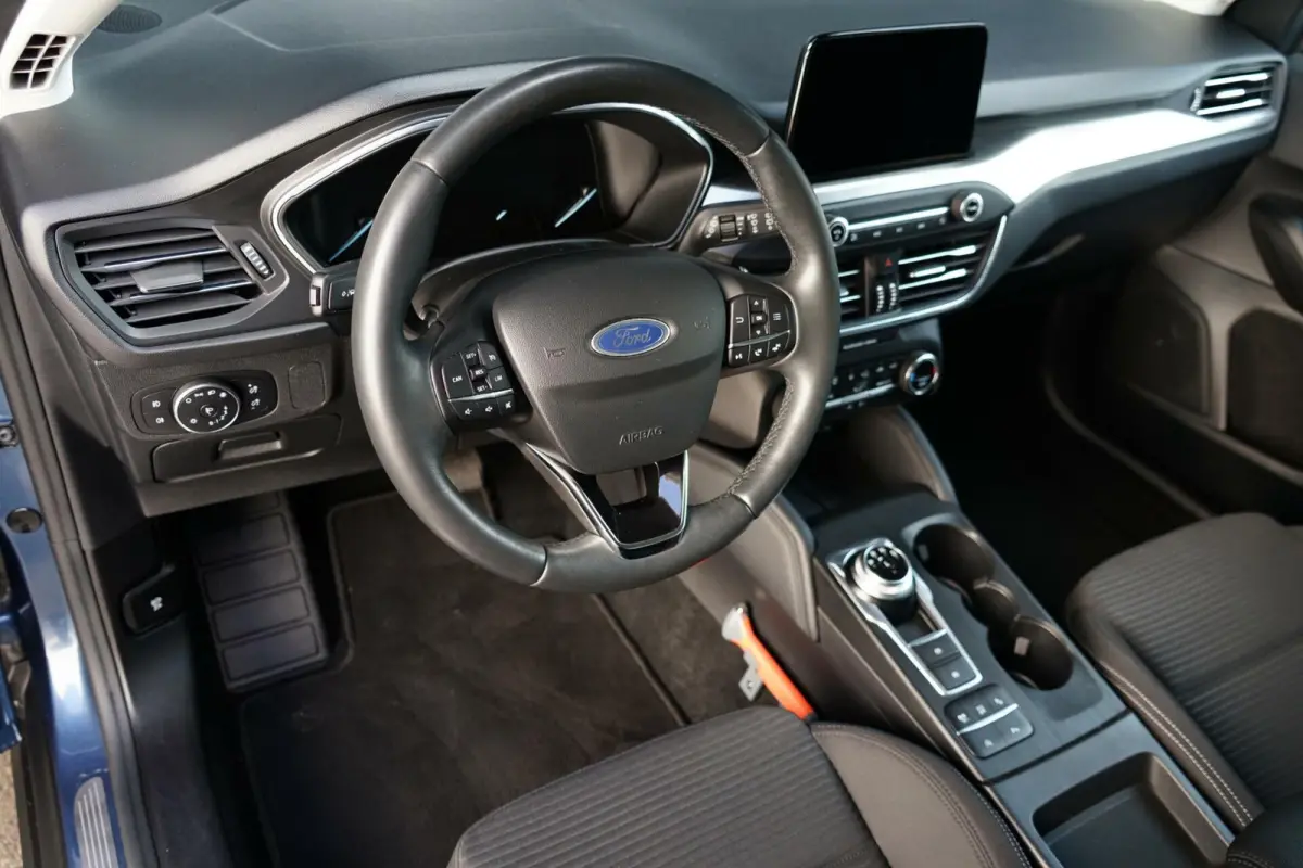 1.0 EcoBoost Titanium Business, aut. cam. keyless