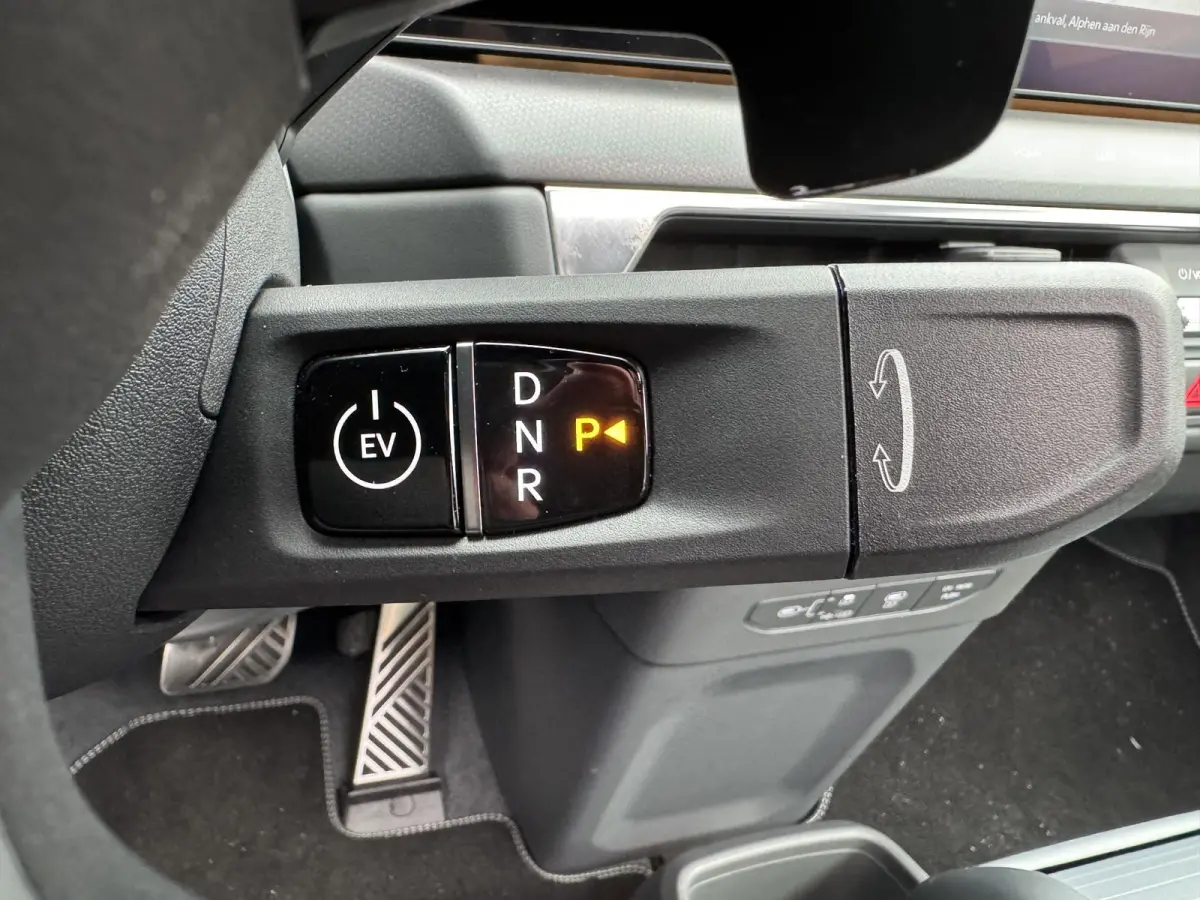 GT-Line AWD 99.8 kWh | 7-Pers. | 21" | Head-Up | Stoel-/Stuurverwarming | Premium Audio | Schuif-/kanteldak | Adapt. Cruise | Navi