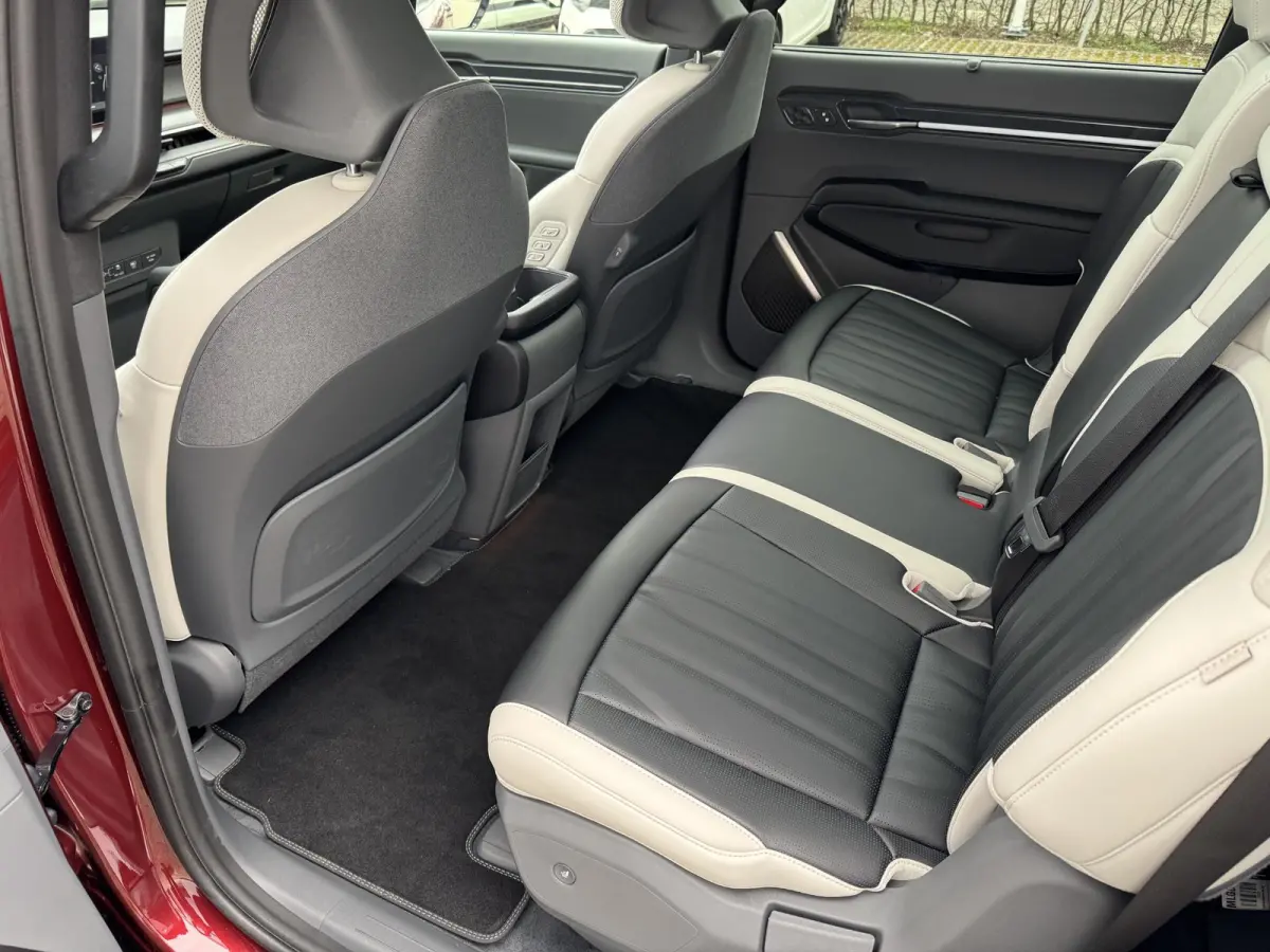 GT-Line AWD 99.8 kWh | 7-Pers. | 21" | Head-Up | Stoel-/Stuurverwarming | Premium Audio | Schuif-/kanteldak | Adapt. Cruise | Navi