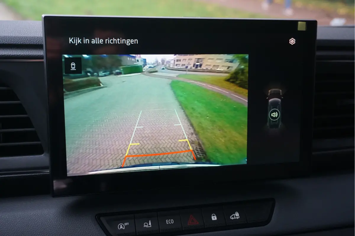 T35 170PK L2H2 BPM VRIJ!! 10" R-Link Navi, Camera, LED, 270° Deur!! NR. 966