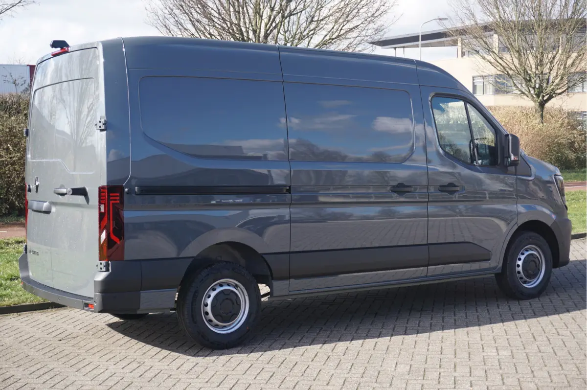 T35 170PK L2H2 BPM VRIJ!! 10" R-Link Navi, Camera, LED, 270° Deur!! NR. 966