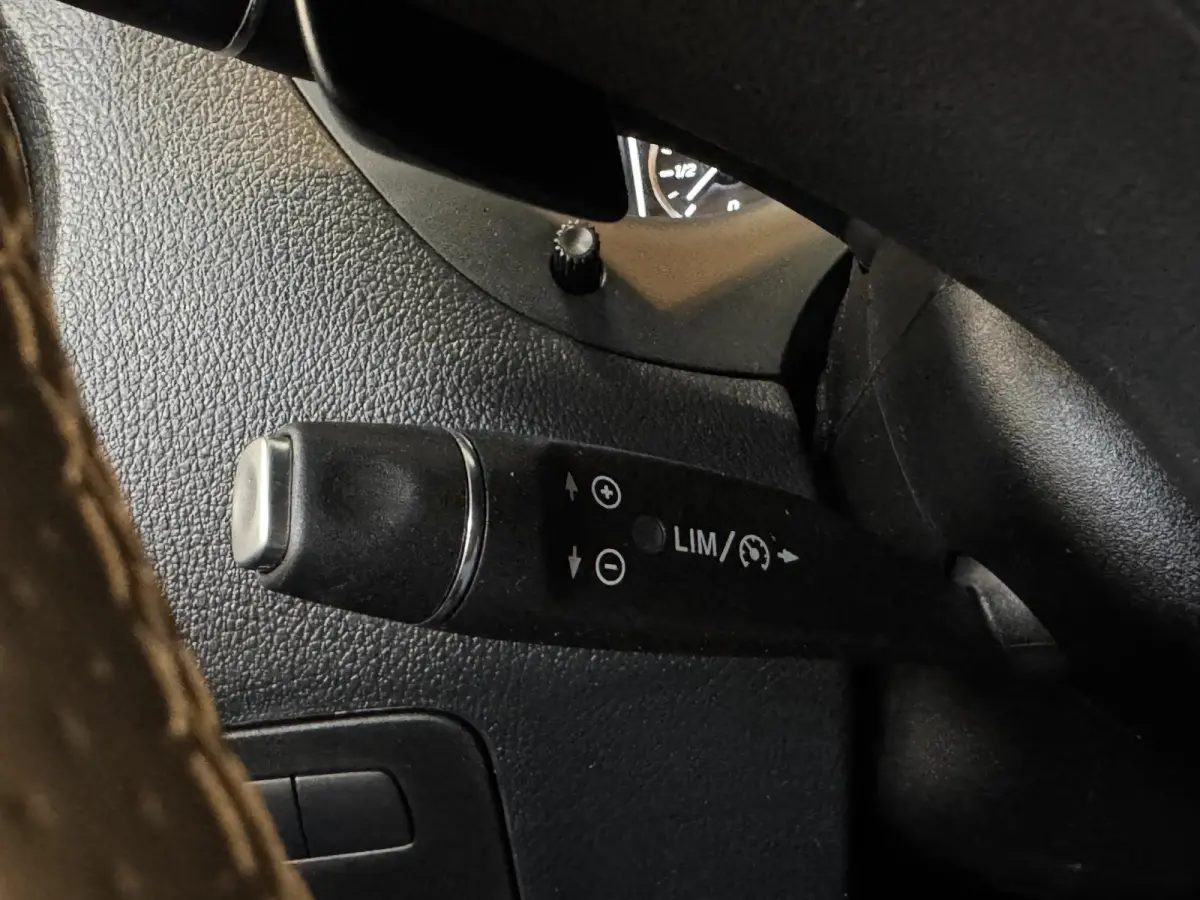114 CDI Lang L2 Automaat Apple Carplay Airco Bluetooth Camera Trekhaak Lederen bekleding