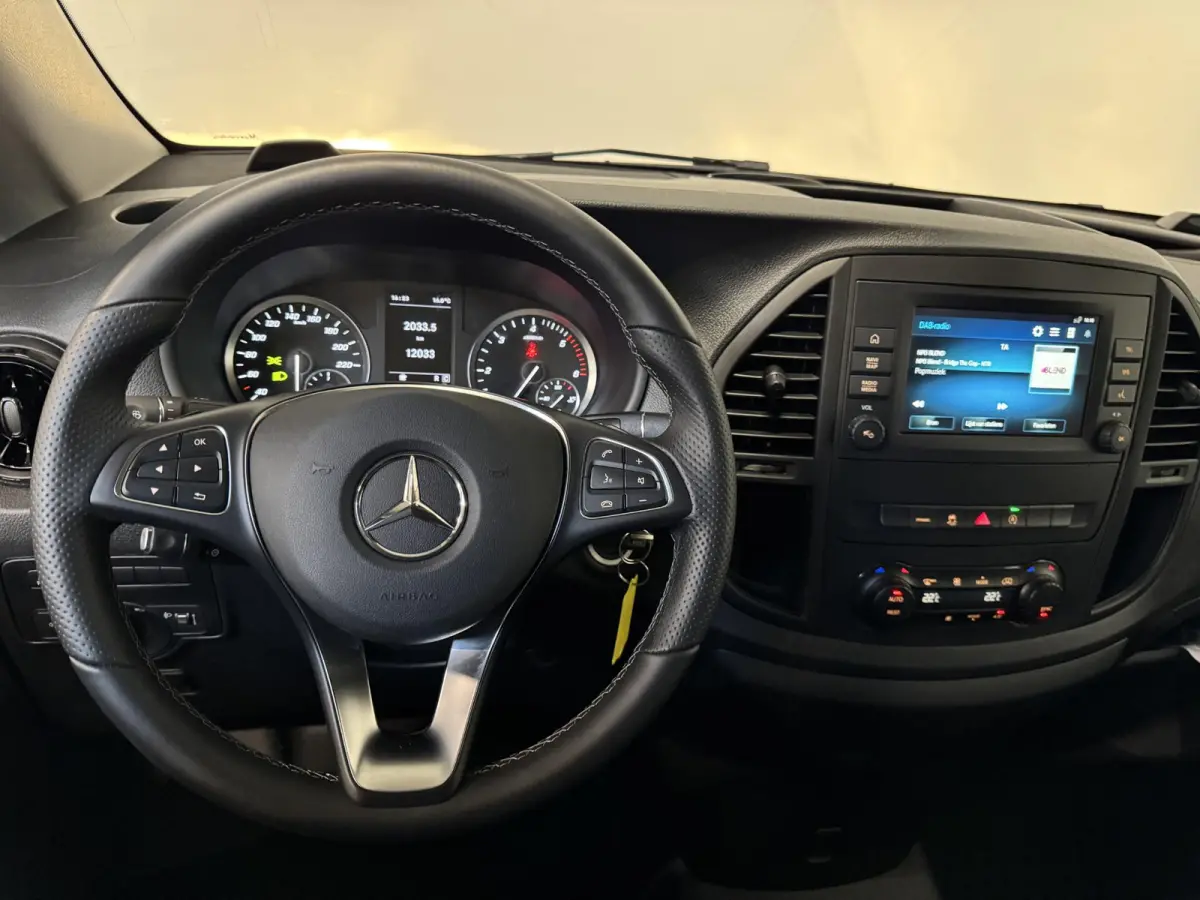 114 CDI Lang L2 Automaat Apple Carplay Airco Bluetooth Camera Trekhaak Lederen bekleding