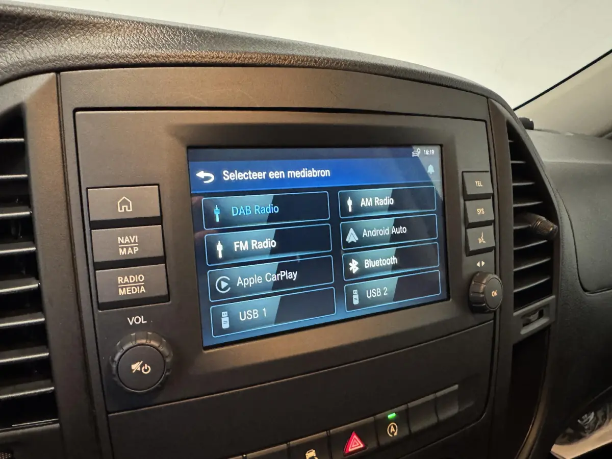 114 CDI Lang L2 Automaat Apple Carplay Airco Bluetooth Camera Trekhaak Lederen bekleding