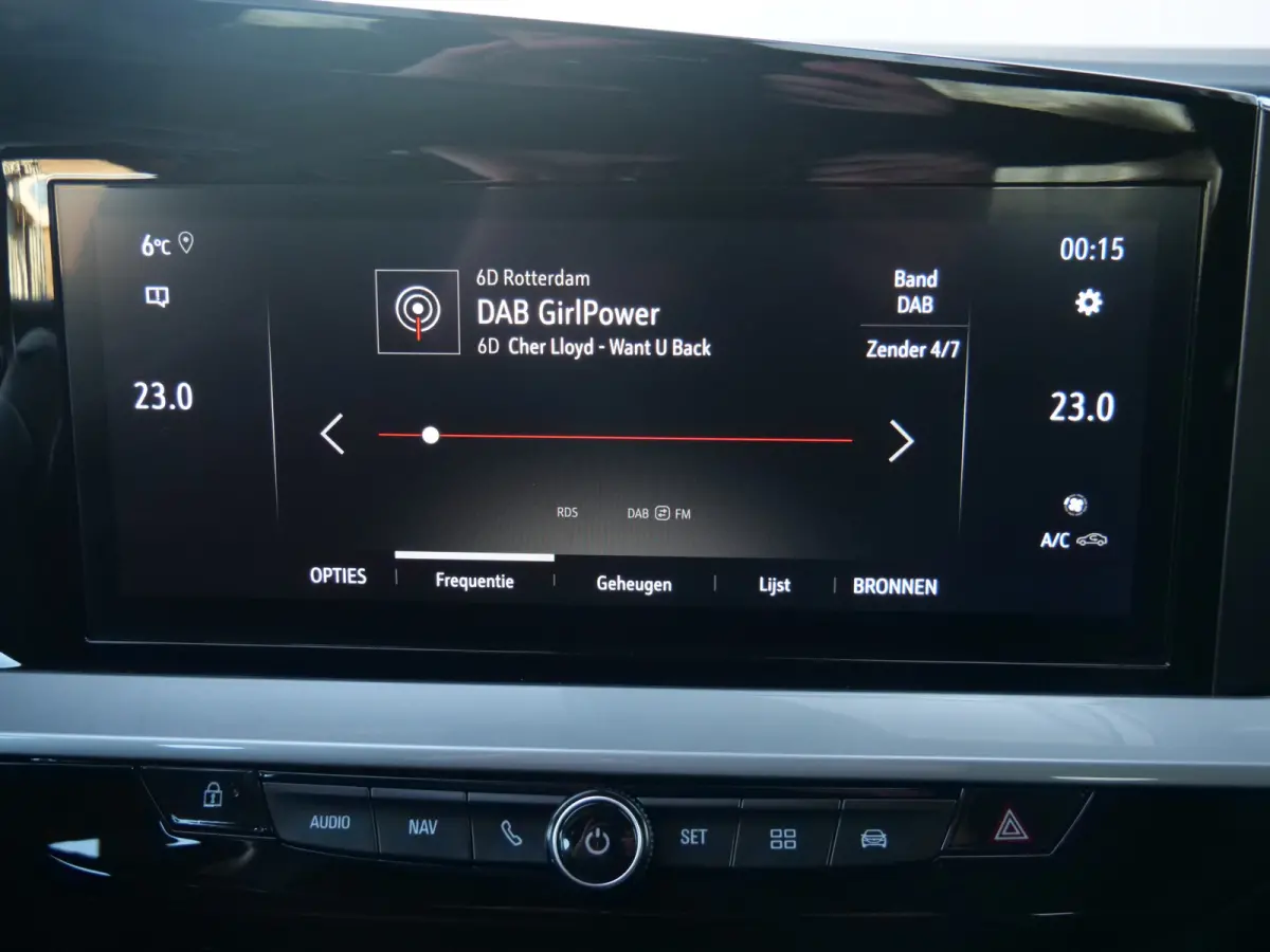 1.2 Turbo 131pk Ultimate AUTOMAAT Massage / LED / Apple Carplay / Camera