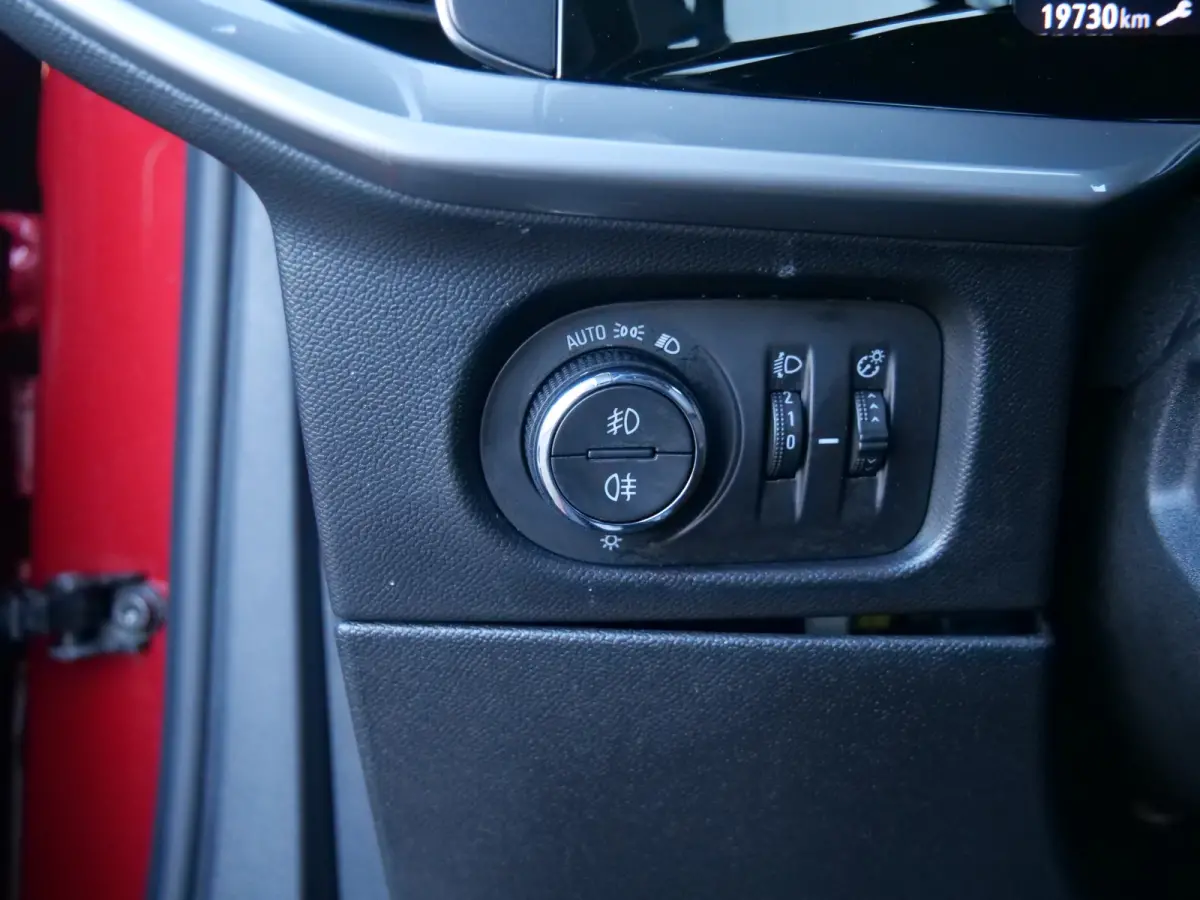 1.2 Turbo 131pk Ultimate AUTOMAAT Massage / LED / Apple Carplay / Camera