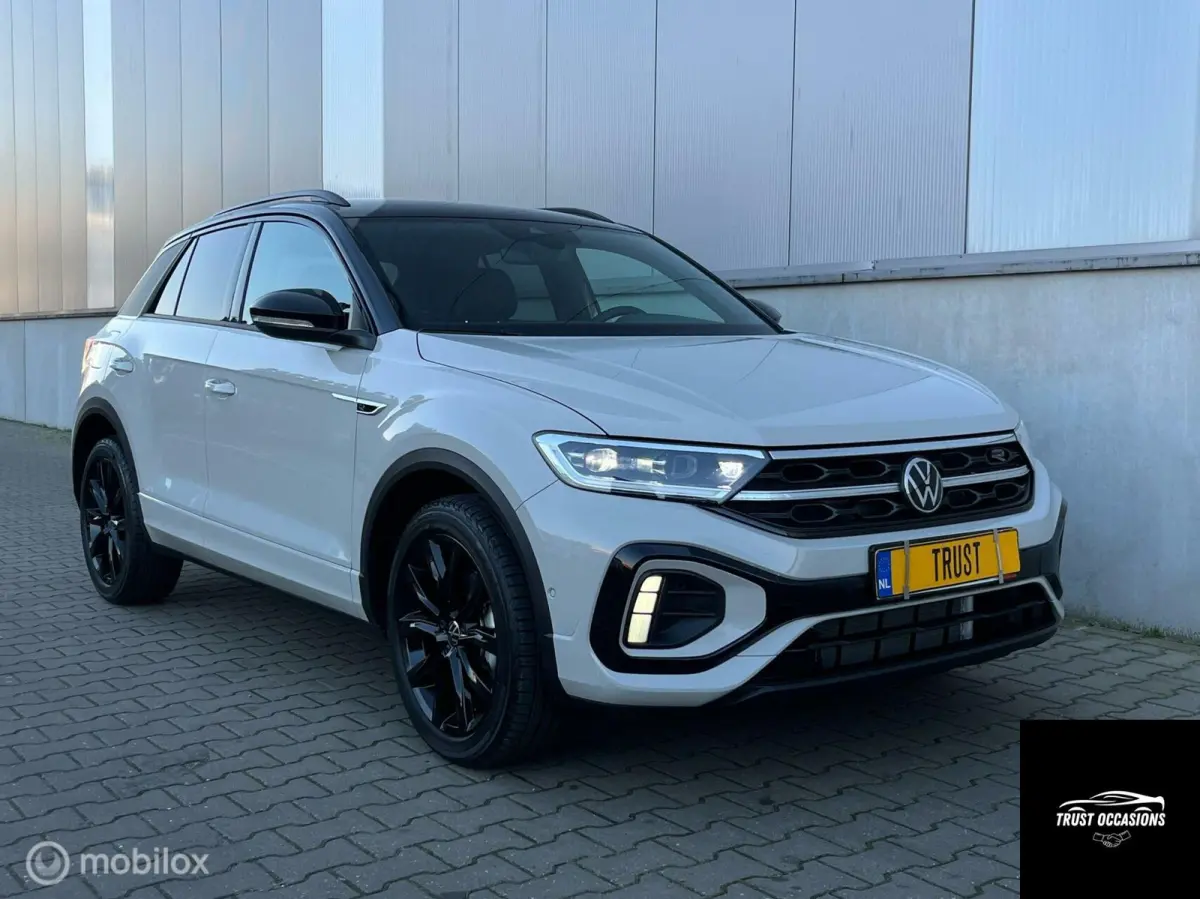 1.5 TSI 3X R-Line 2025 LED ACC LANE ASS DODEHOEK