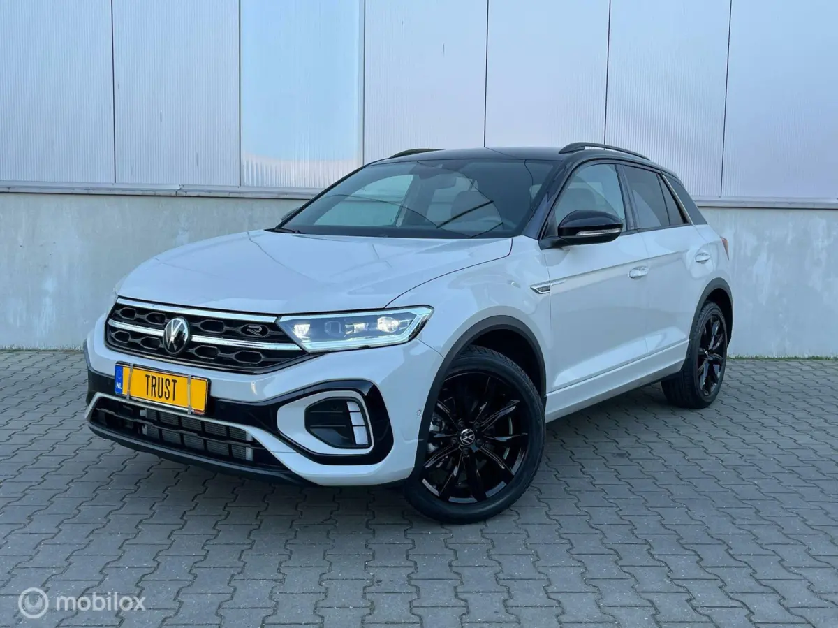 1.5 TSI 3X R-Line 2025 LED ACC LANE ASS DODEHOEK