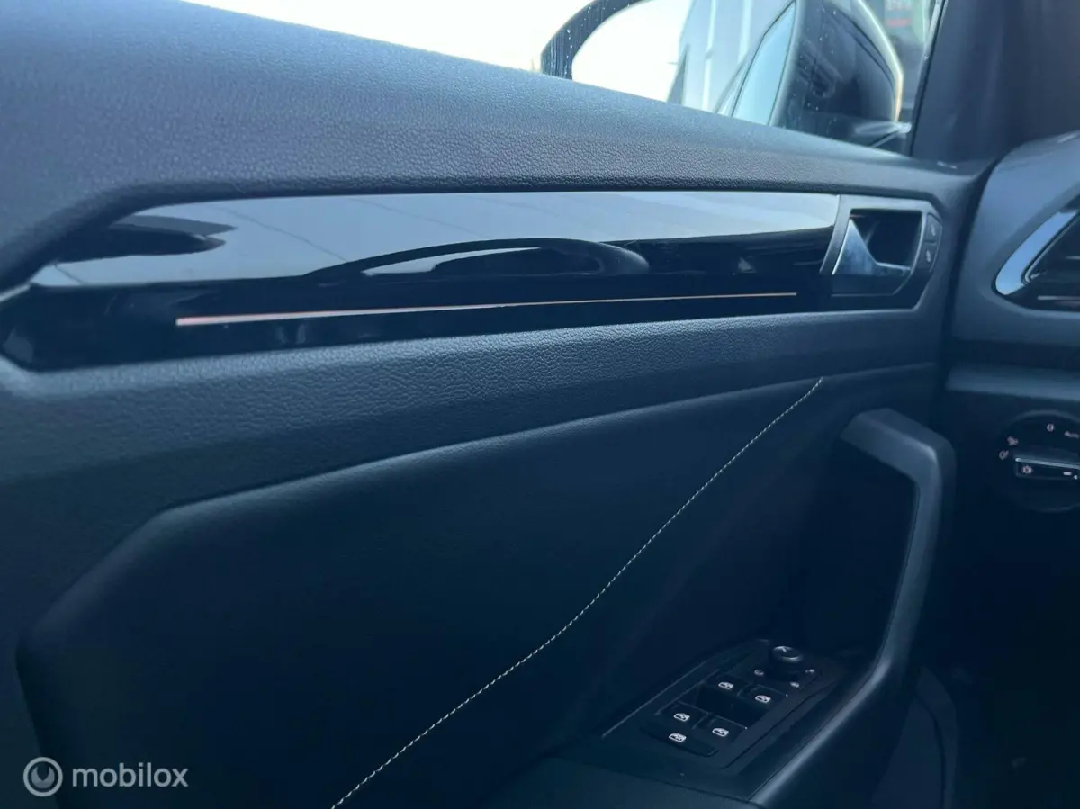 1.5 TSI 3X R-Line 2025 LED ACC LANE ASS DODEHOEK