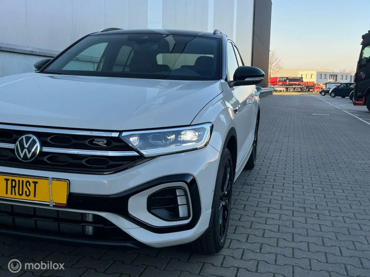 1.5 TSI 3X R-Line 2025 LED ACC LANE ASS DODEHOEK