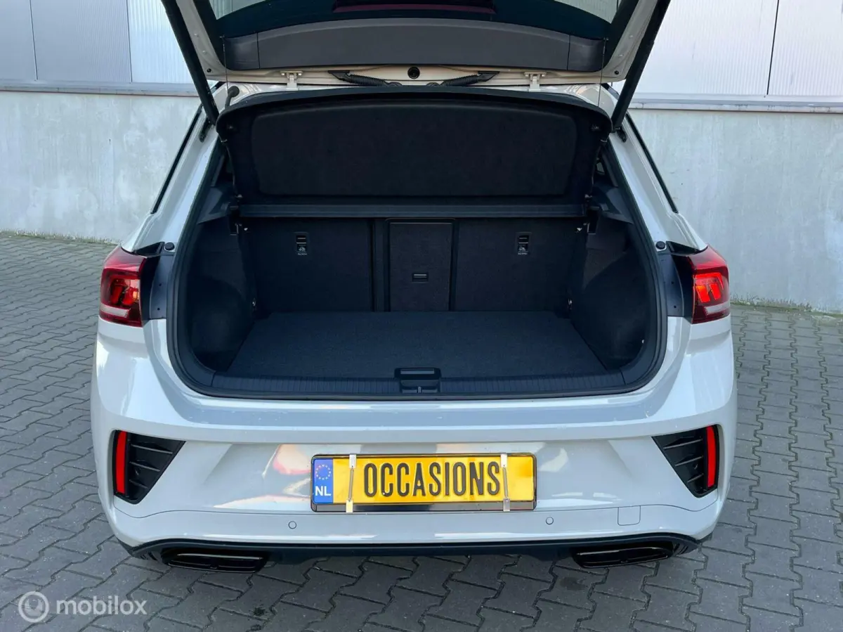 1.5 TSI 3X R-Line 2025 LED ACC LANE ASS DODEHOEK