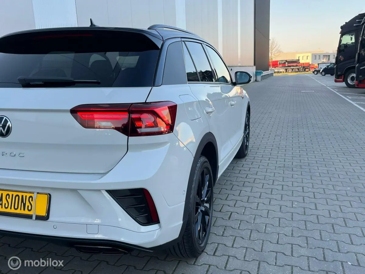 1.5 TSI 3X R-Line 2025 LED ACC LANE ASS DODEHOEK