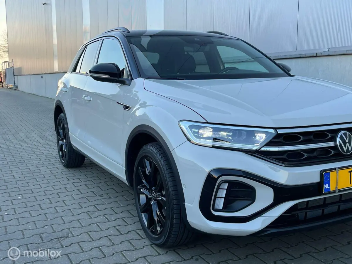 1.5 TSI 3X R-Line 2025 LED ACC LANE ASS DODEHOEK