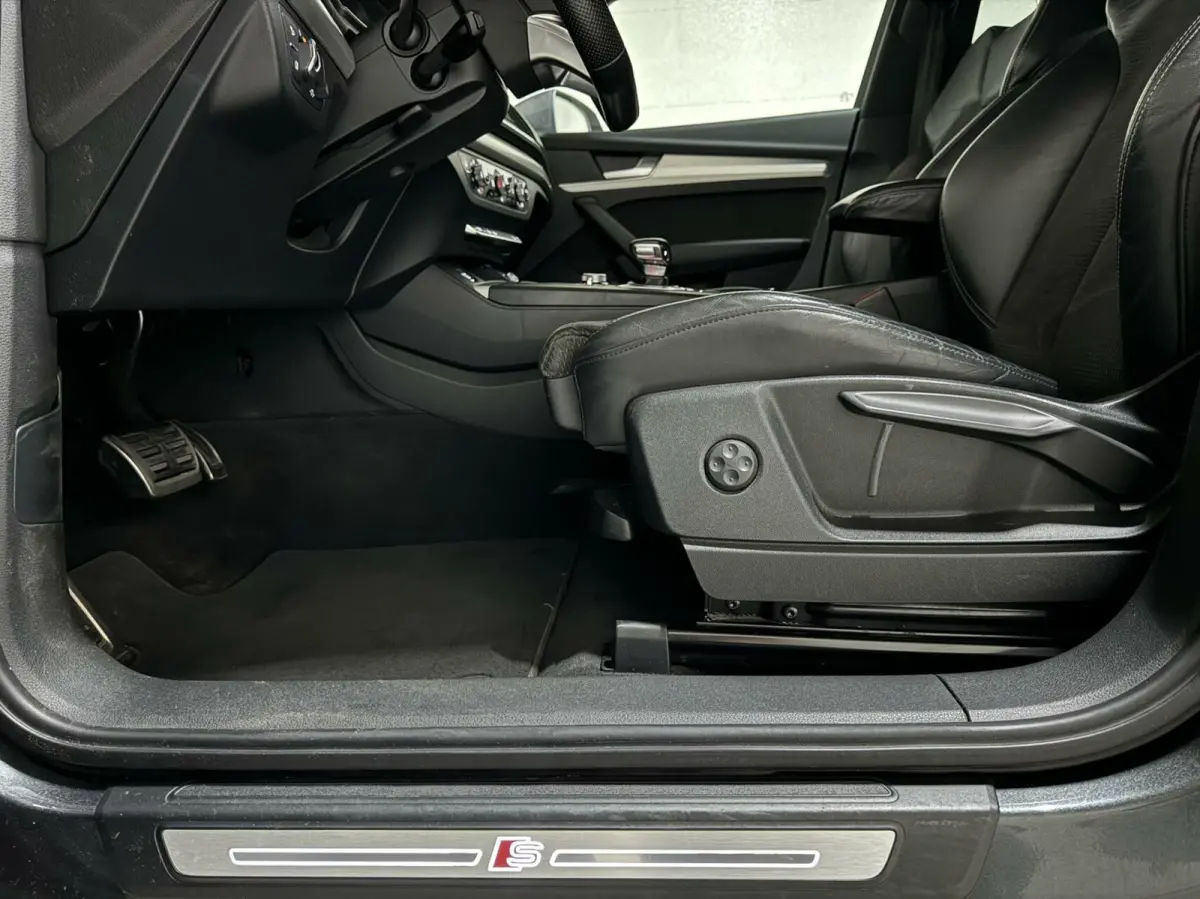 2.0 TFSI quattro Sport 3x S-Line Virtuel Navi Trekh.