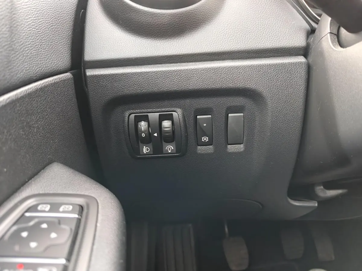 0.9 TCe Intens | LED | Trekhaak | PDC en Camera | Android Auto | All season banden | Cruise Control