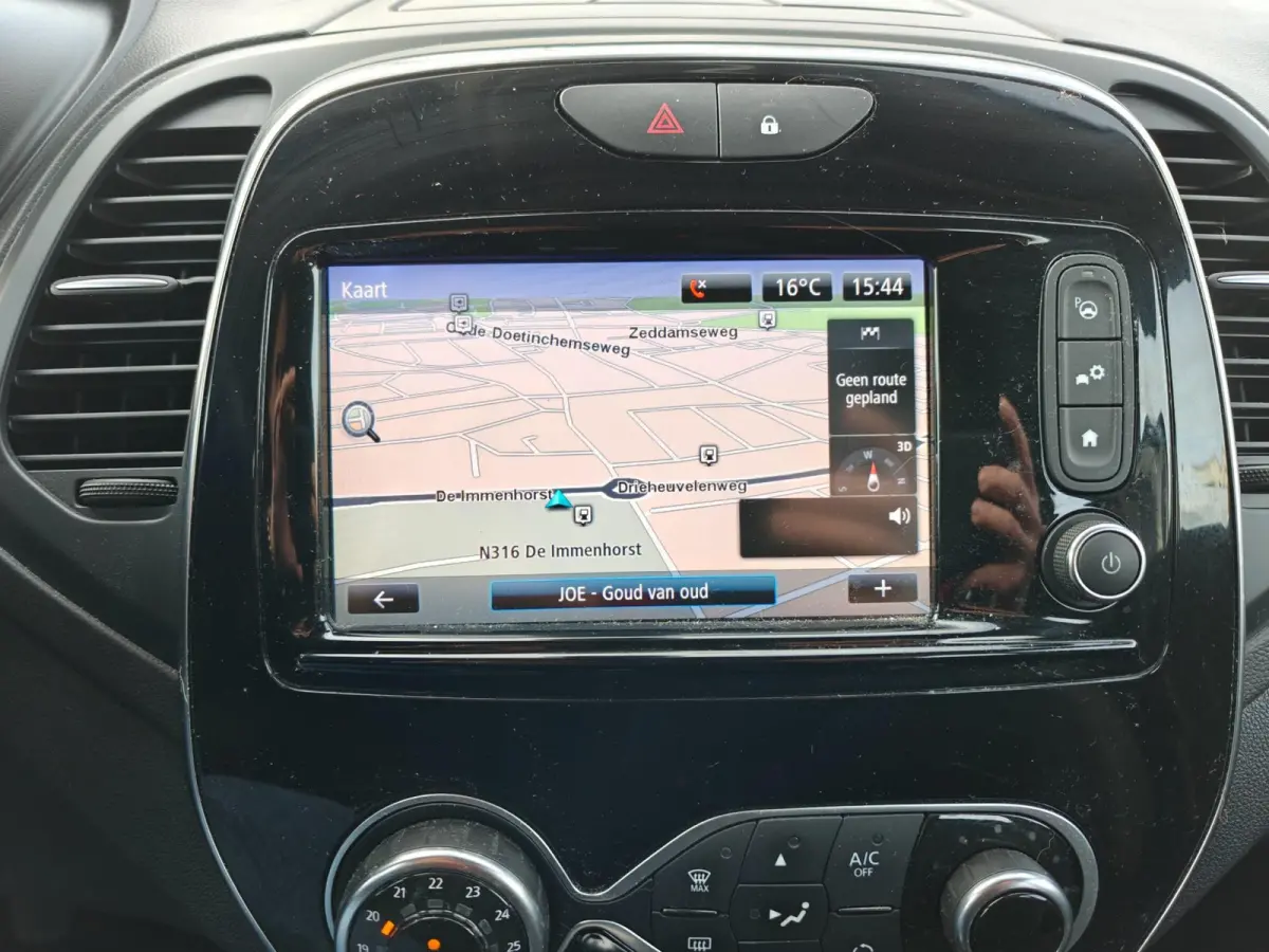 0.9 TCe Intens | LED | Trekhaak | PDC en Camera | Android Auto | All season banden | Cruise Control