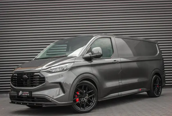 320 2.0 TDCI L2H1 Limited 170PK JB- EDITION / DRIVER ASSISTANCE PACK / 3- ZITS / MY2024 / CAMERA / ADAP.CRUISE