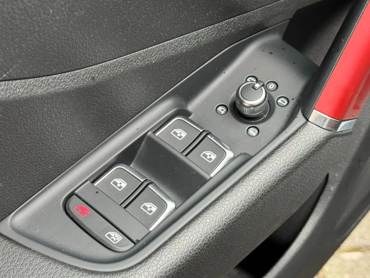 1.4 TFSI CoD Sport S-Tronic LED Navi Stoelvw PDC