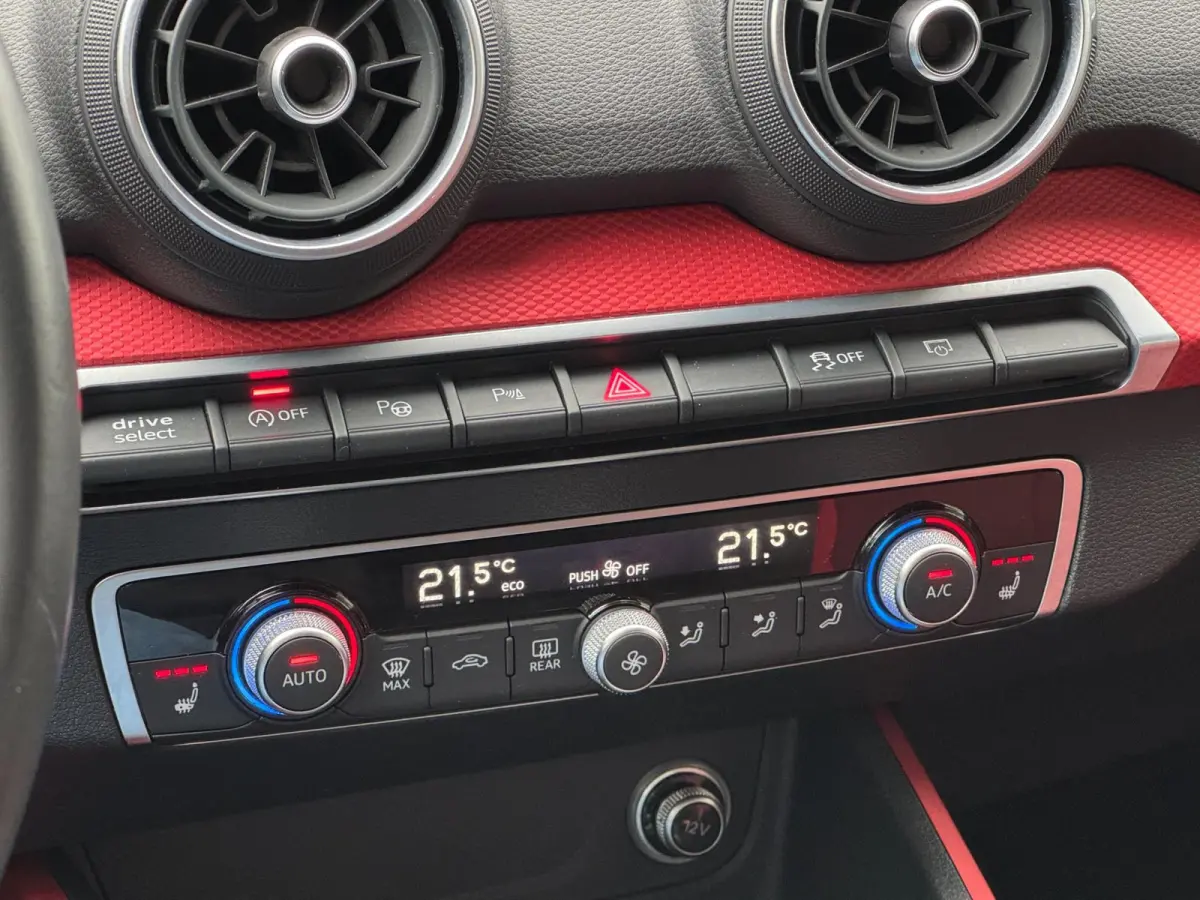 1.4 TFSI CoD Sport S-Tronic LED Navi Stoelvw PDC