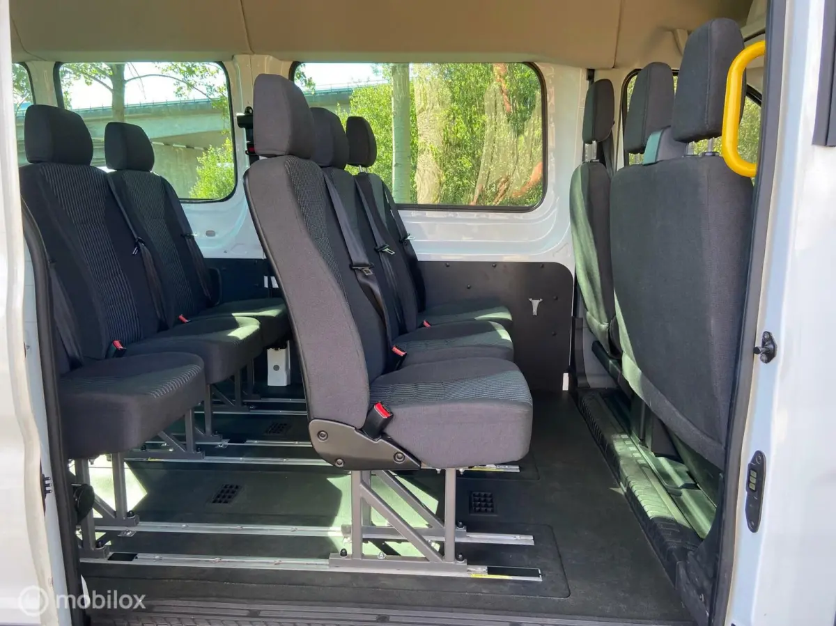 Combi 300 2.2 TDCI L2H2 Trend