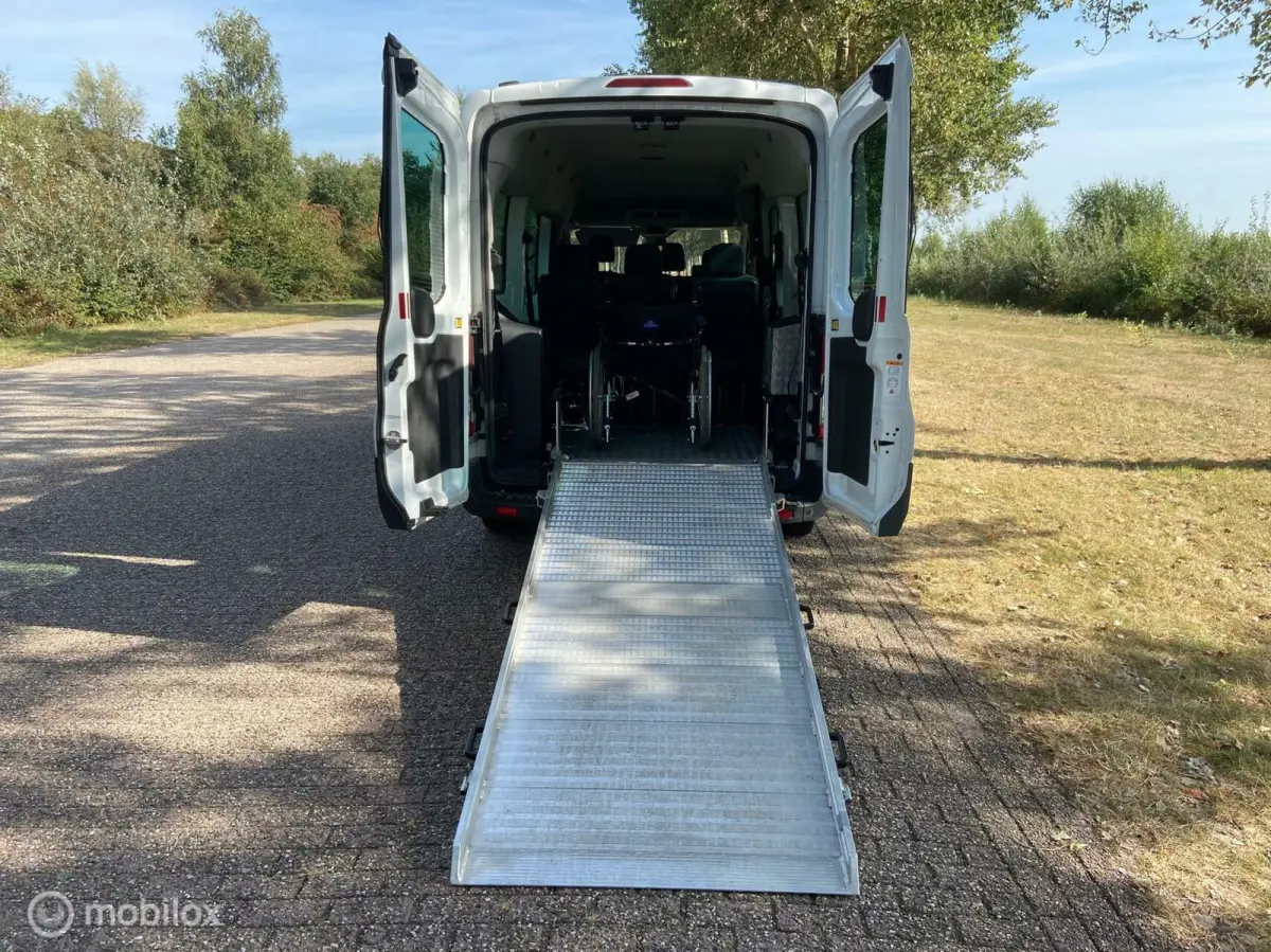 Combi 300 2.2 TDCI L2H2 Trend