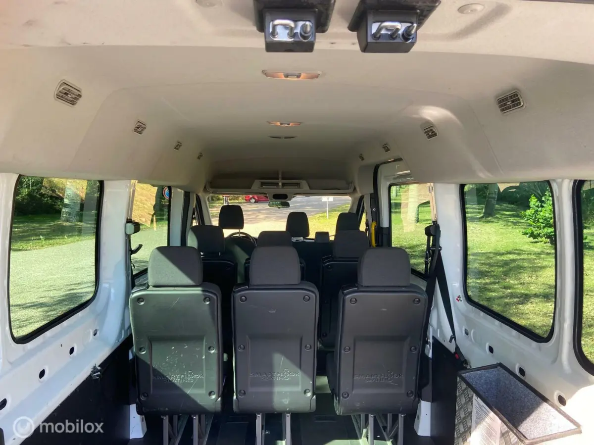 Combi 300 2.2 TDCI L2H2 Trend