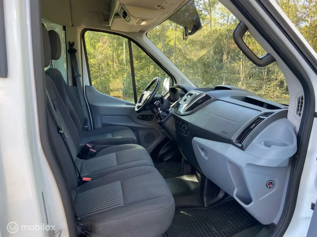 Combi 300 2.2 TDCI L2H2 Trend