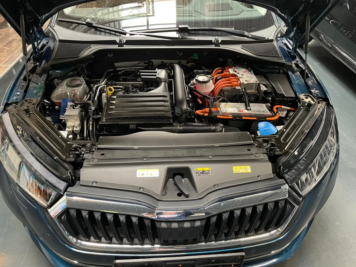 1.4 TSI Style iV Hybride 204 PK APPLE CARPLAY