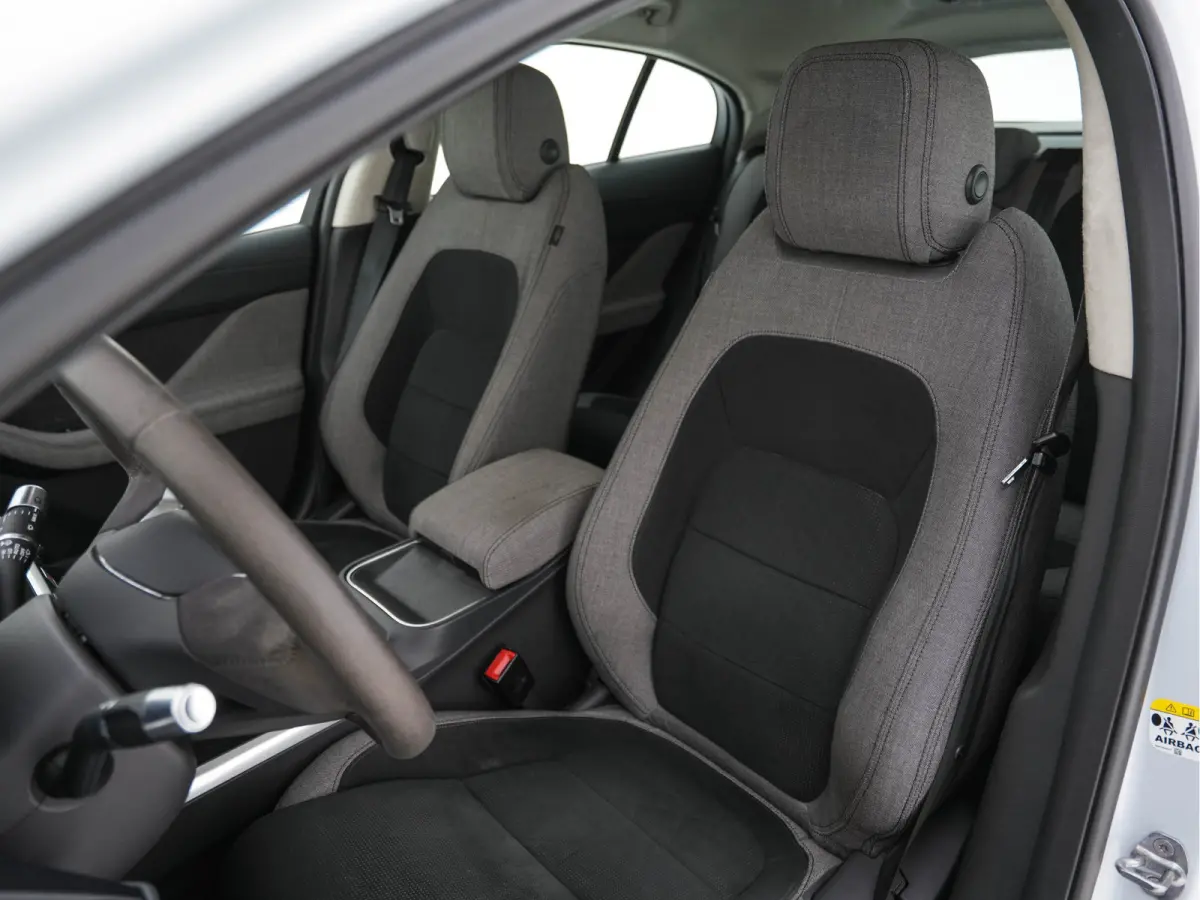 EV400 HSE First Edition AWD (SoH-91%} (INCL-BTW) Aut. *HEATPUMP | DIGI-COCKPIT | MATRIX-LED | MICROFIBRE | MERIDIAN-AUDIO | TOPVIEW | KEYLESS | LANE-ASSIST | BLINDSPOT | CRUISE | DAB | MEMOR