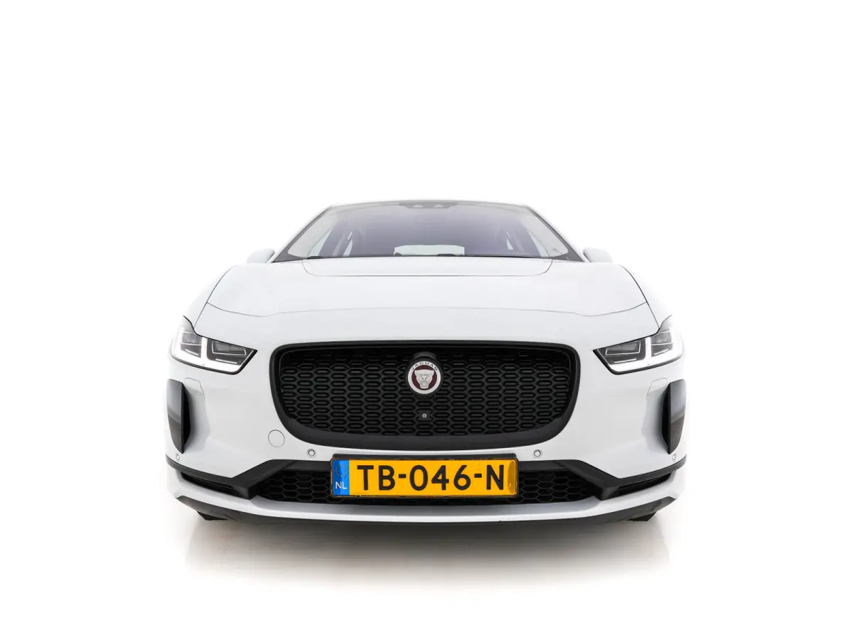 EV400 HSE First Edition AWD (SoH-91%} (INCL-BTW) Aut. *HEATPUMP | DIGI-COCKPIT | MATRIX-LED | MICROFIBRE | MERIDIAN-AUDIO | TOPVIEW | KEYLESS | LANE-ASSIST | BLINDSPOT | CRUISE | DAB | MEMOR